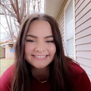 Meet your Posher, Kaylee